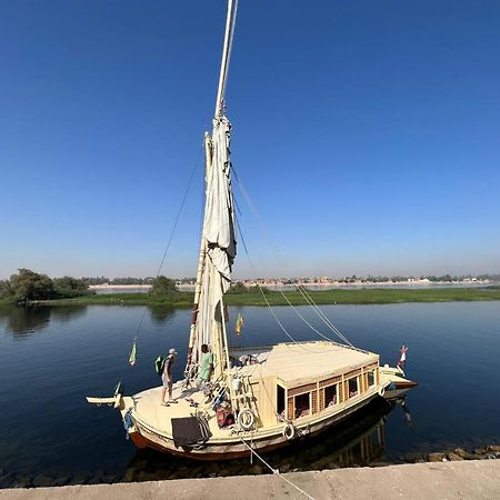 فندق Nile Felucca Adventure أسوان المظهر الخارجي الصورة