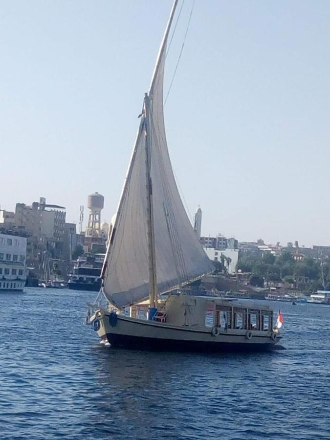 فندق Nile Felucca Adventure أسوان المظهر الخارجي الصورة